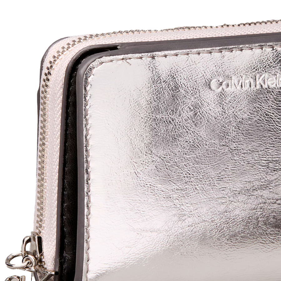 zip-up-wallet-with-metal-monogram zip-up-wallet-with-metal-monogram