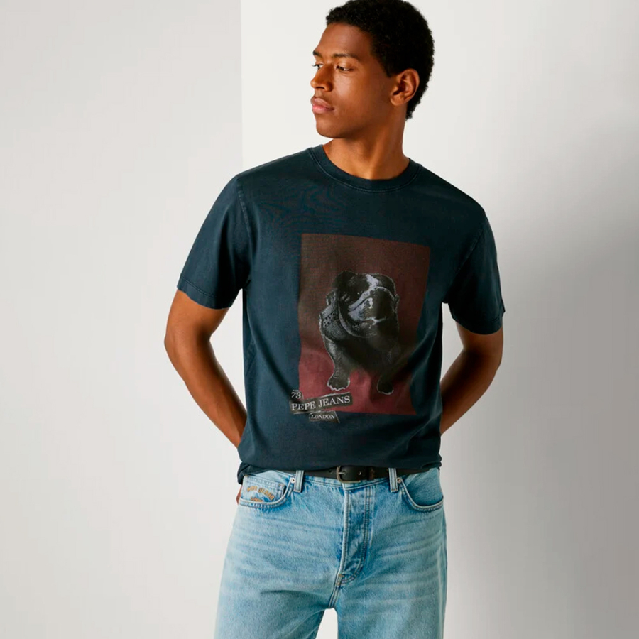 regular-fit-printed-graphic-t-shirt