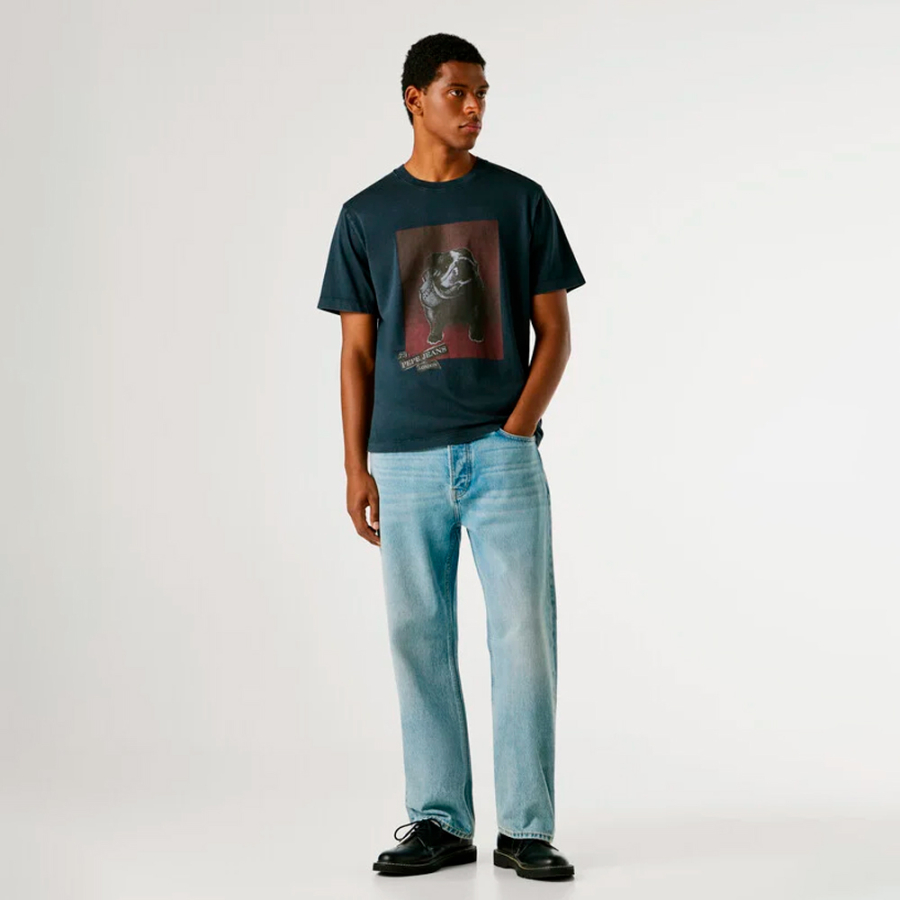 camiseta-estampada-de-corte-regular camiseta-estampada-de-corte-regular