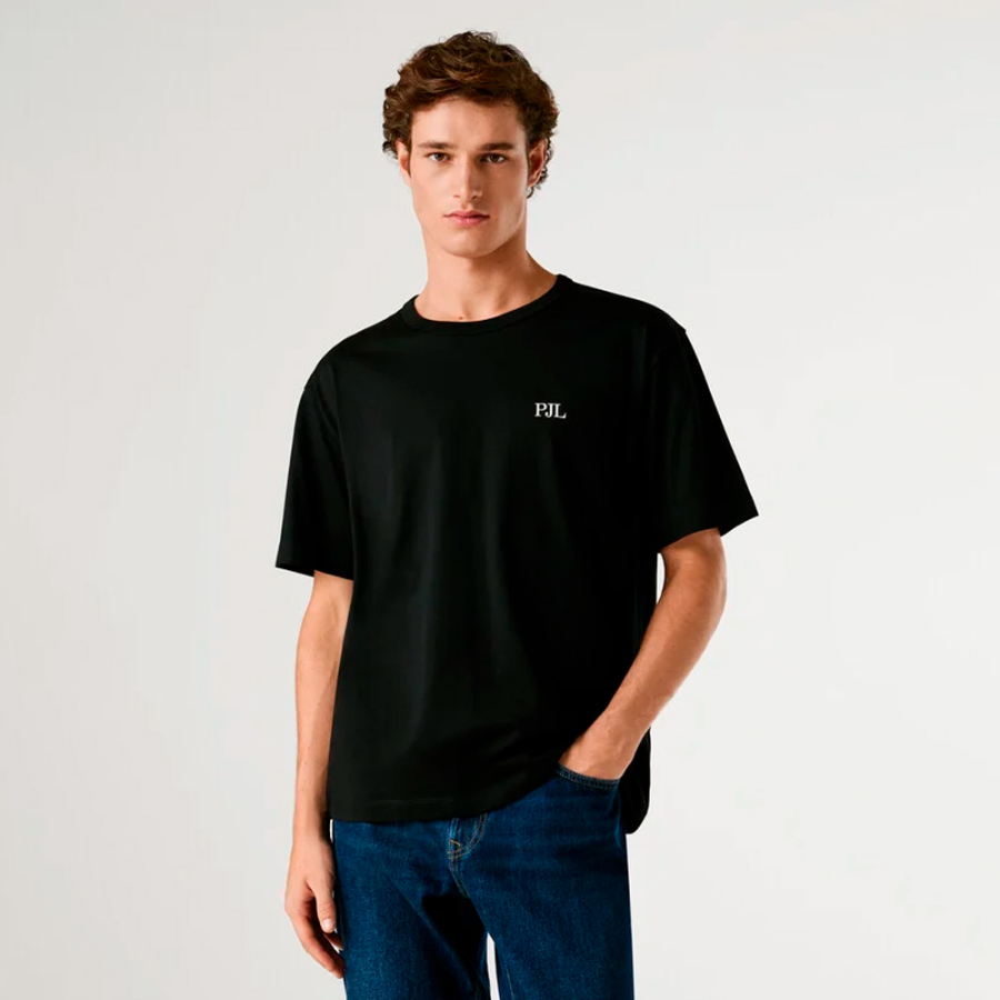 t-shirt-con-stampa-sul-retro-vestibilita-comoda t-shirt-con-stampa-sul-retro-vestibilita-comoda