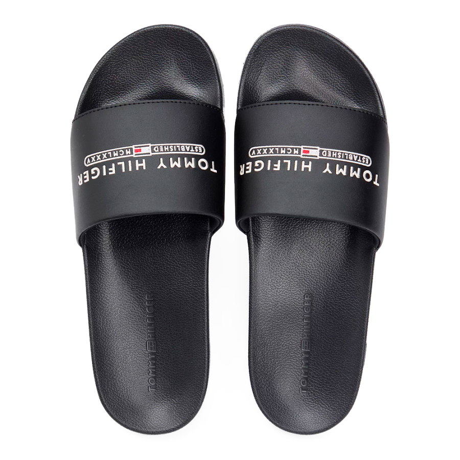 chinelo-com-logotipo-bordado chinelo-com-logotipo-bordado