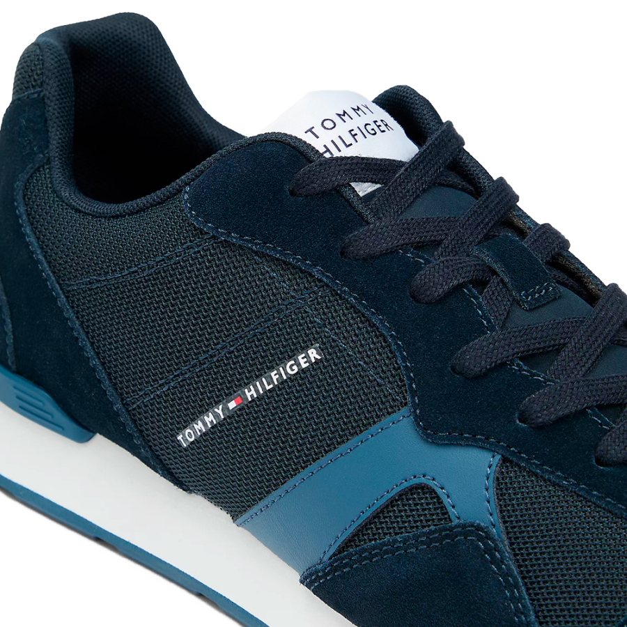 zapatillas-de-ante-con-mezcla-de-texturas