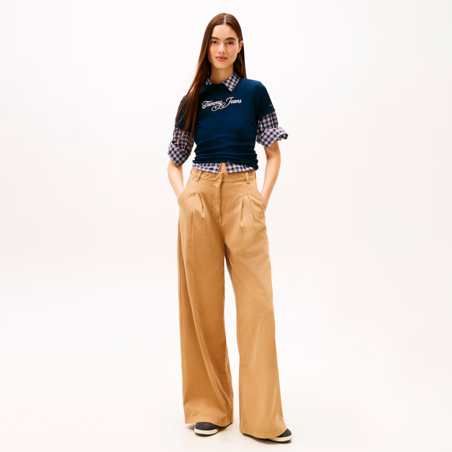 slim-essentials-logo-t-shirt