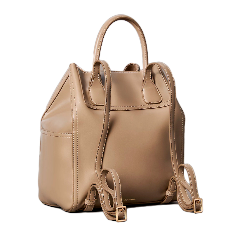 monogramm-rucksack-mit-kordelzug