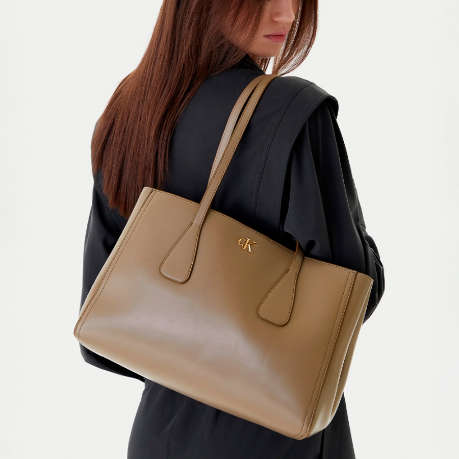 medium-monogrammed-work-tote-bag medium-monogrammed-work-tote-bag