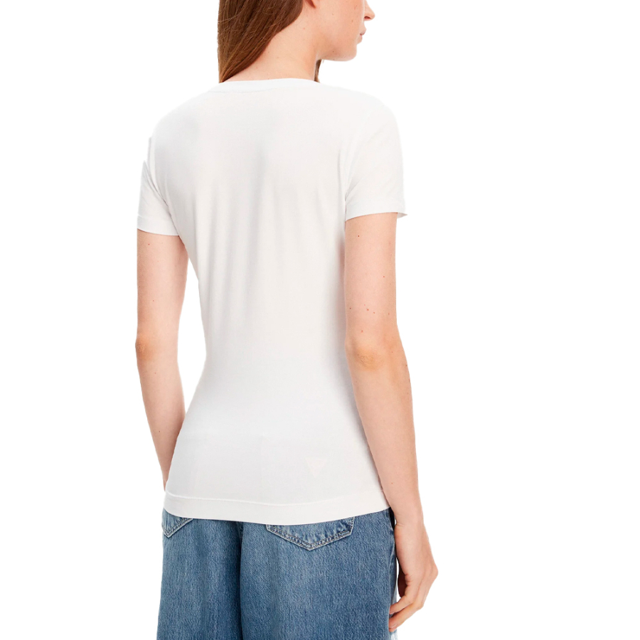 t-shirt-con-fiori-triangolari