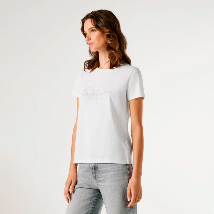 camiseta-com-logo-de-strass