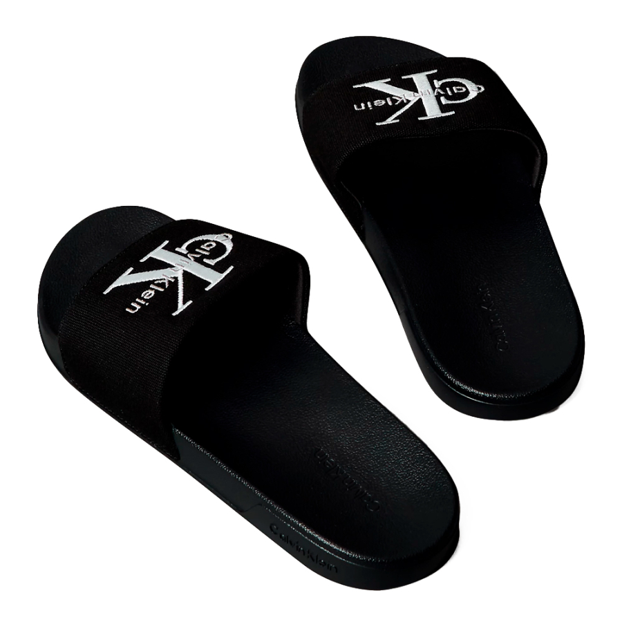 canvas-flip-flops-with-logo