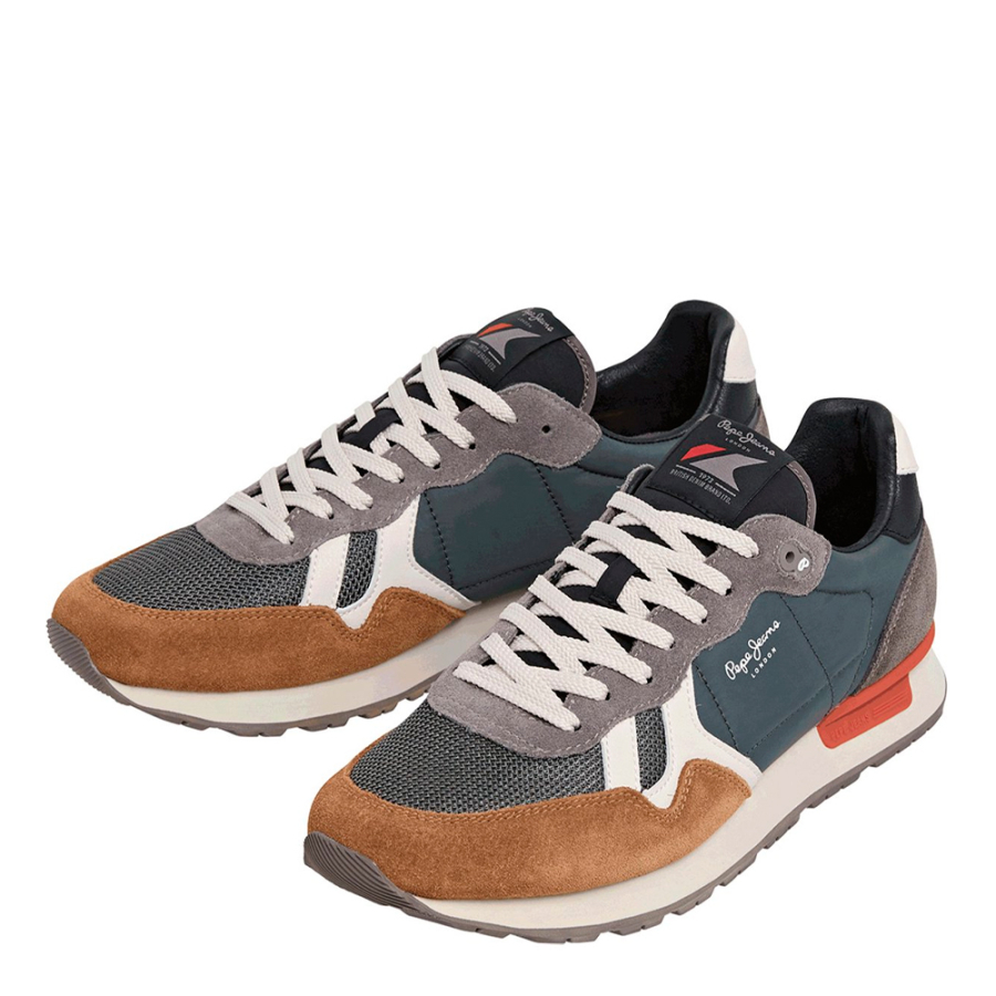 chaussures-de-course-retro