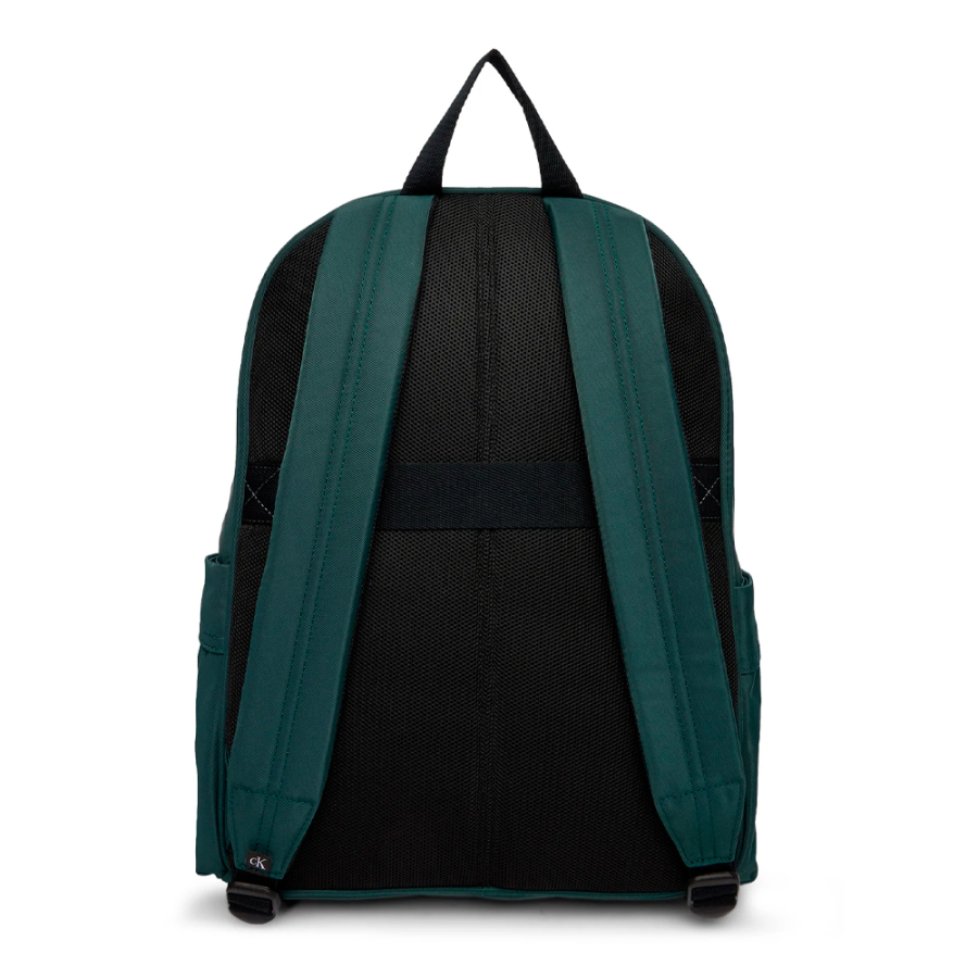 nylon-rucksack-mit-monogramm-logo