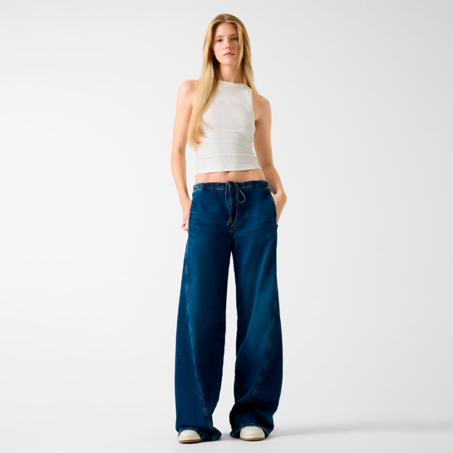 t-shirt-senza-maniche-con-logo-ricamato