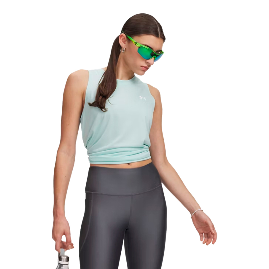 t-shirt-mit-technischer-textur