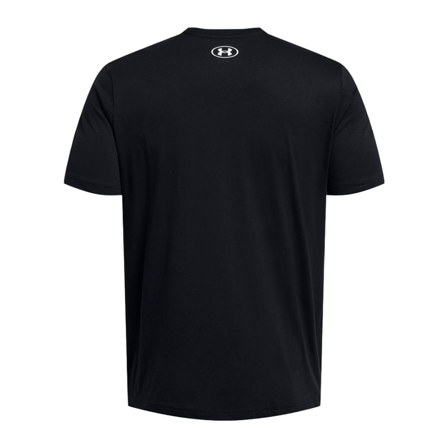 t-shirt-avec-logo-ua