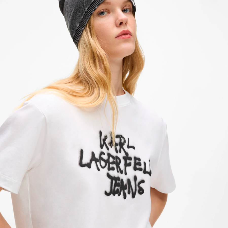 camiseta-corta-con-grafiti