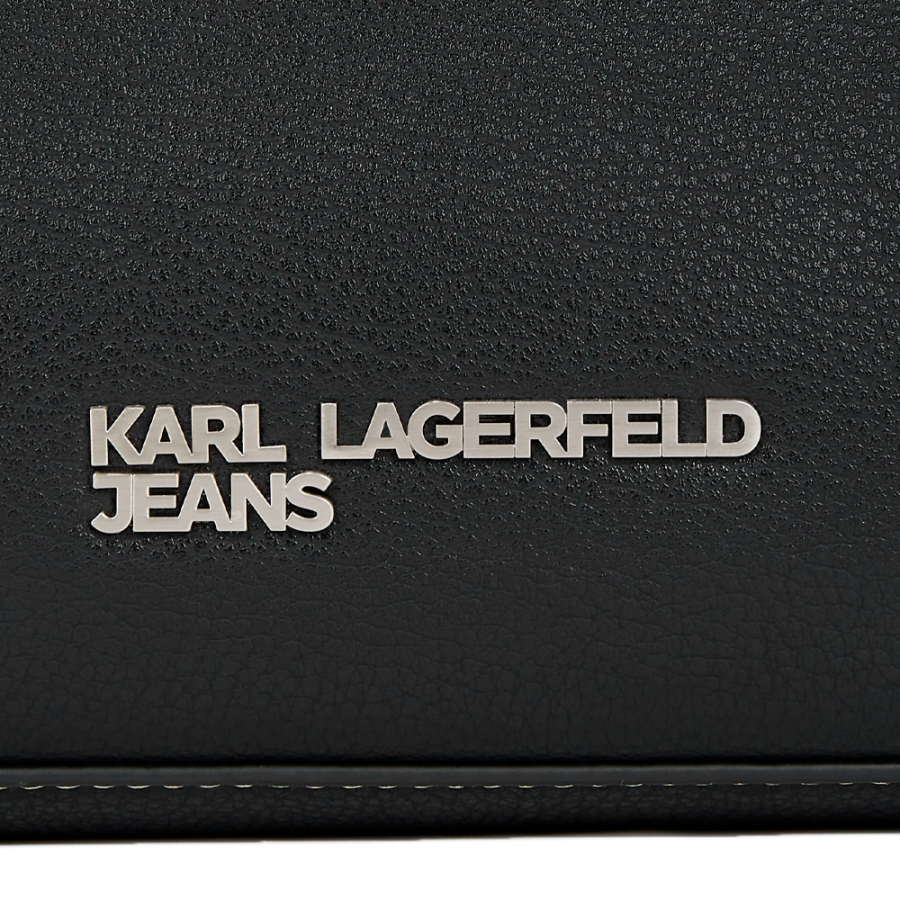 borsa-piccola-a-tracolla-con-logo-metallico