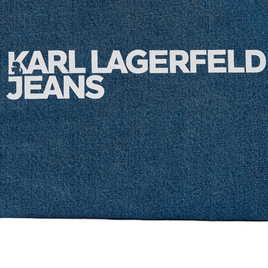 einkaufstasche-aus-denim-mit-logo