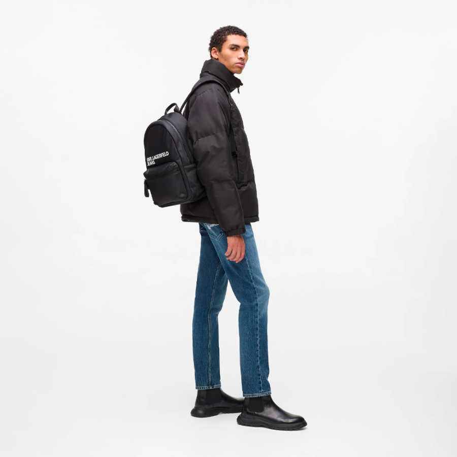 sac-a-dos-en-nylon-avec-logo