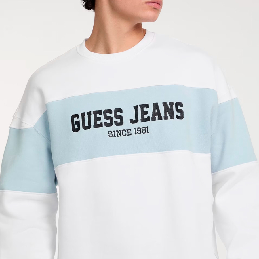 sweatshirt-mit-rundhalsausschnitt-und-horizontalem-streifen