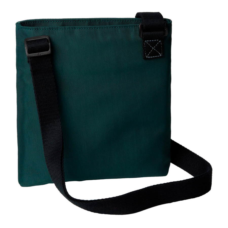 borsa-piatta-in-nylon-con-logo-monogramma