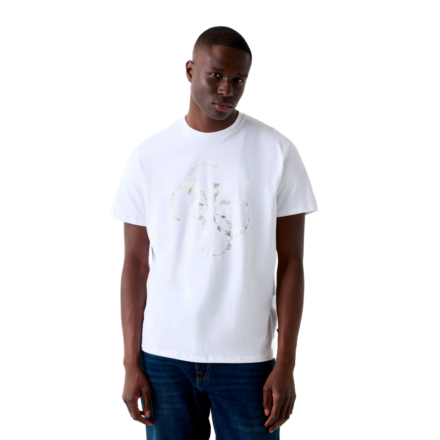 camiseta-com-estampa-de-logotipo