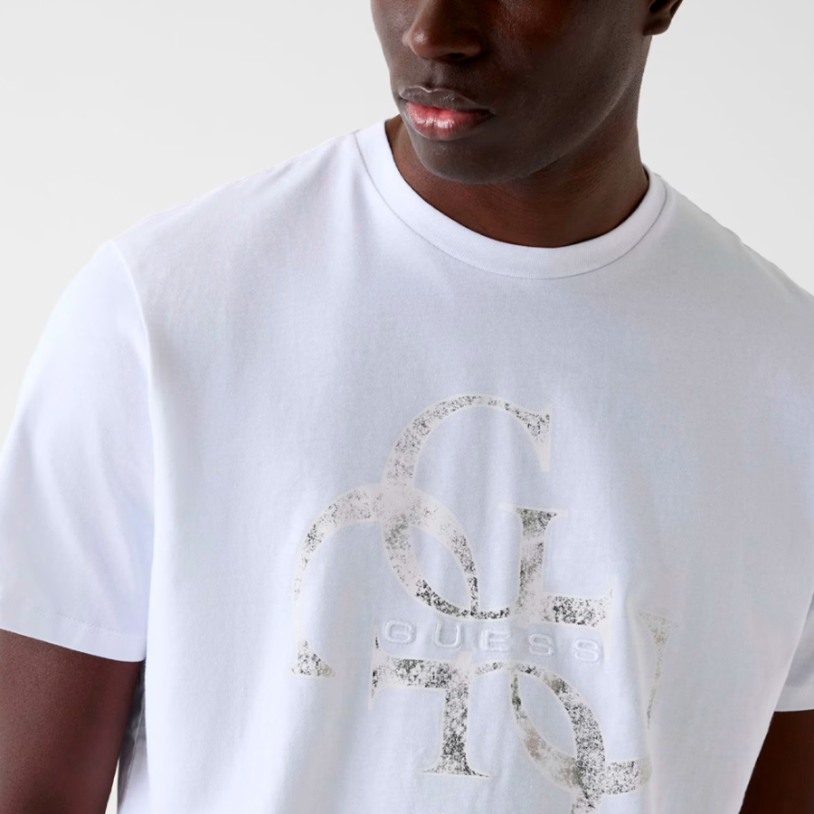 t-shirt-avec-imprime-logo