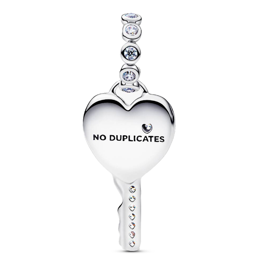 pingente-de-chave-em-forma-de-coracao-opalescente