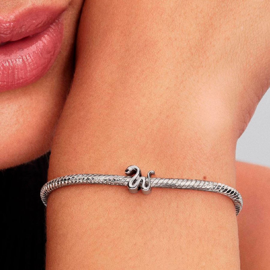 mini-ciondolo-a-forma-di-serpente