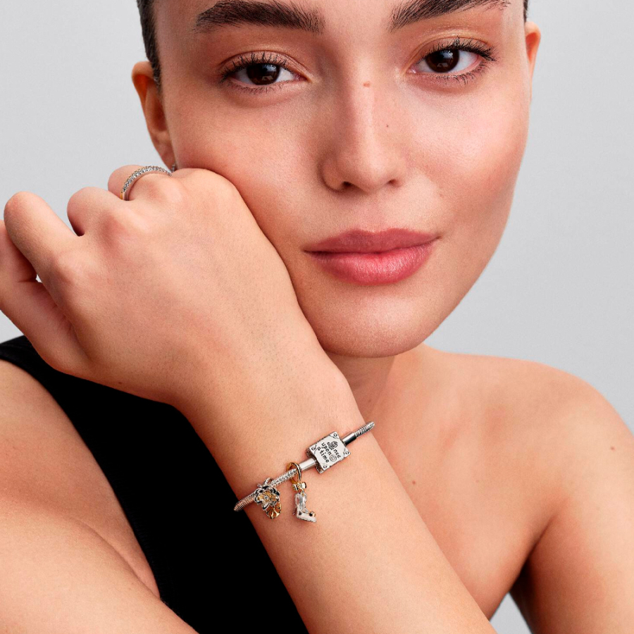 princesse-tiana-de-disney-fleur-de-lotus-diamant-de-laboratoire