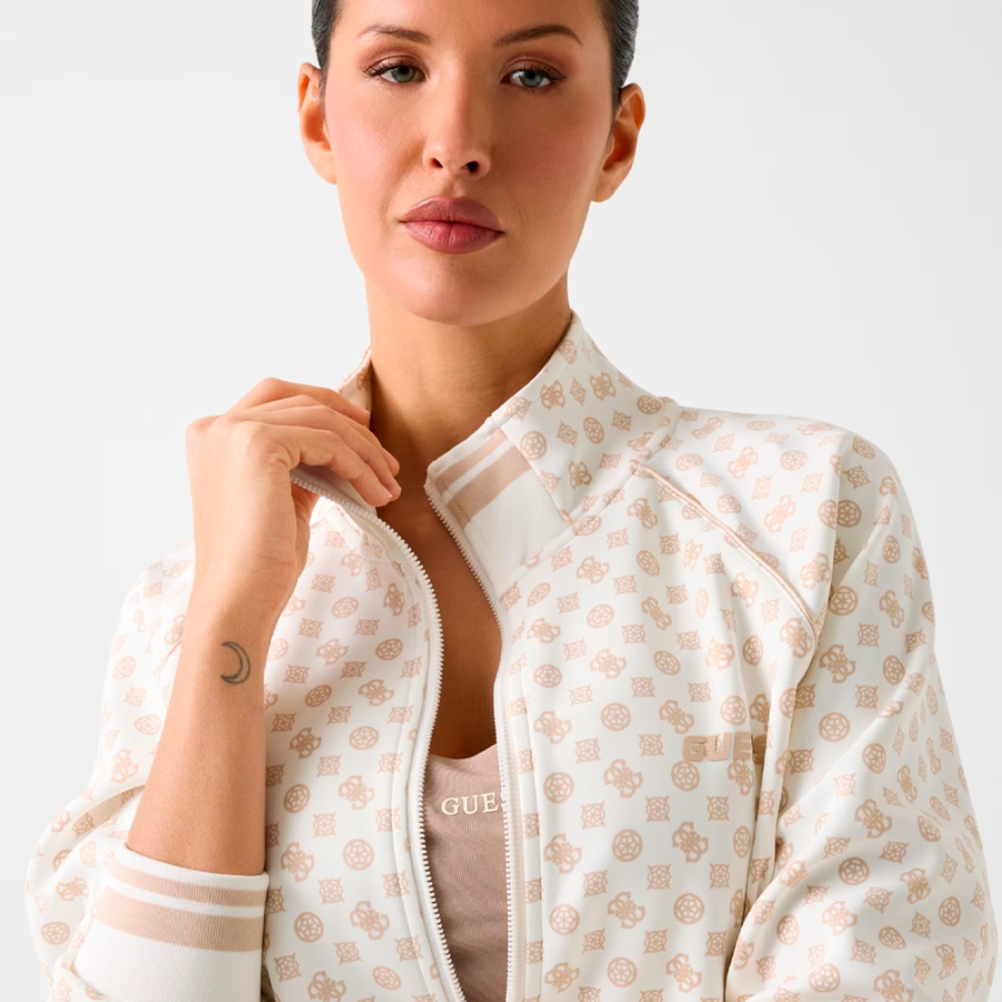 sudadera-con-logo-estampado sudadera-con-logo-estampado