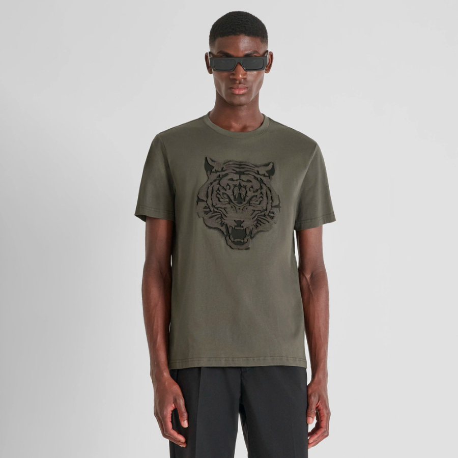 regular-fit-tiger-print-t-shirt