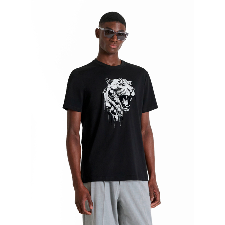 t-shirt-mit-normaler-passform-und-aufdruck