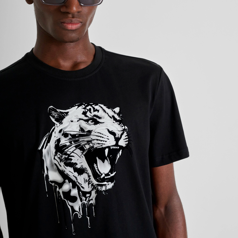 camiseta-de-corte-regular-com-estampa