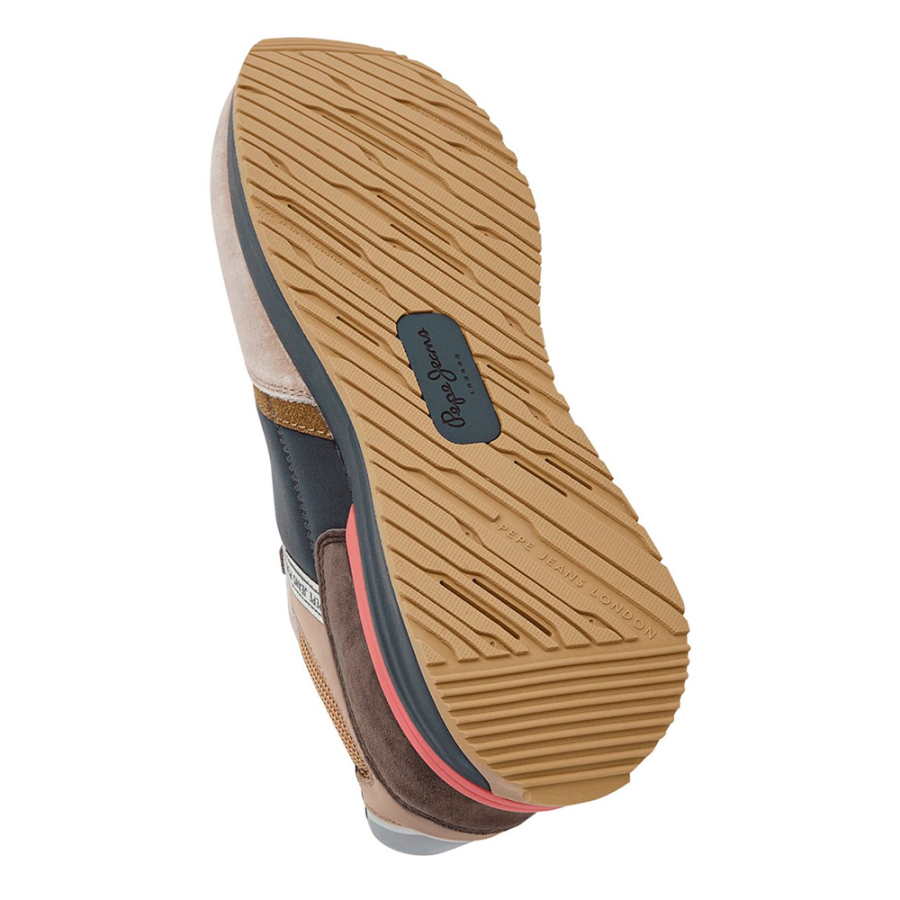 sneakers-con-dettagli-in-suede