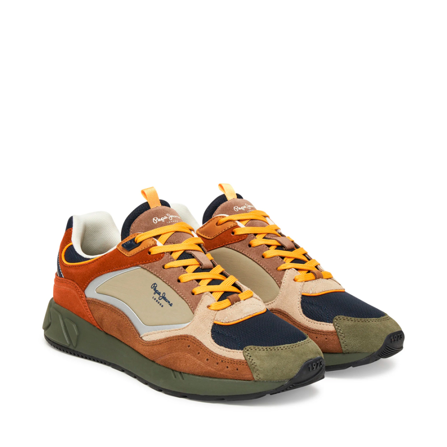 zapatillas-con-detalles-en-ante-marlon