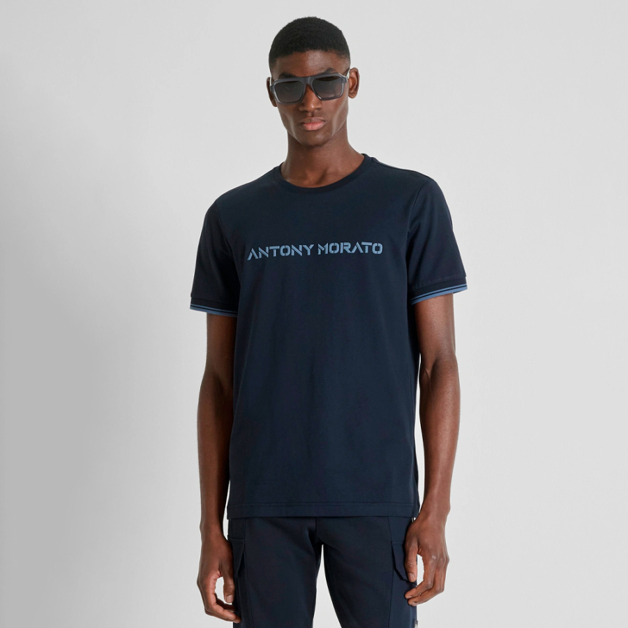 camiseta-de-corte-regular-com-logotipo