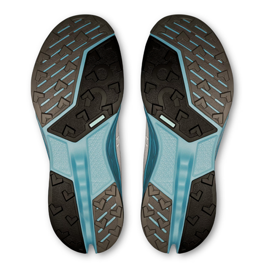 chaussure-cloudsurfer-trail-2