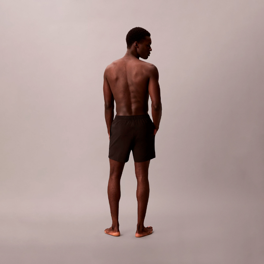 core-solid-short-badehose