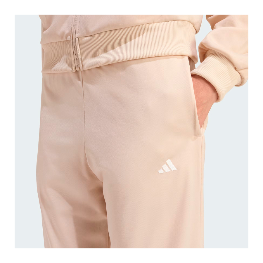 essentials-feel-cozy-trainingsanzug