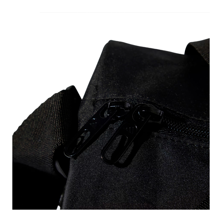 borsa-sportiva-extra-piccola-lineare