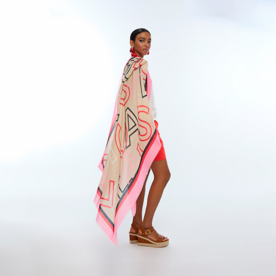 printed-scarf-with-logo-lettering