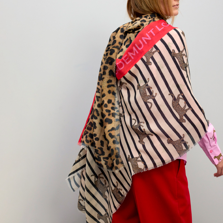 lenco-listrado-com-estampa-de-leopardo