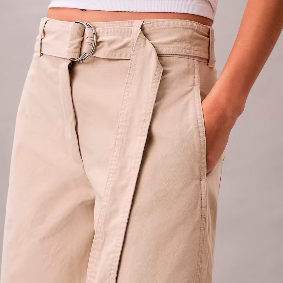 pantaloni-larghi-in-cotone-con-cintura