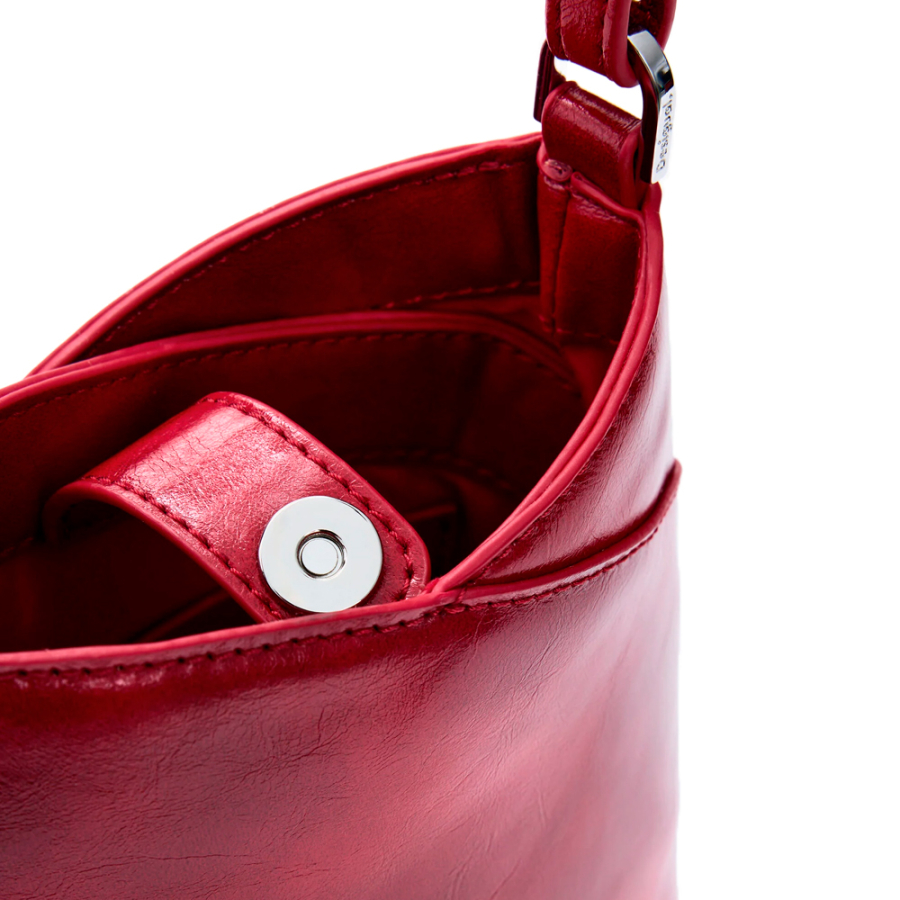 portefeuille-pour-telephone-portable-charms