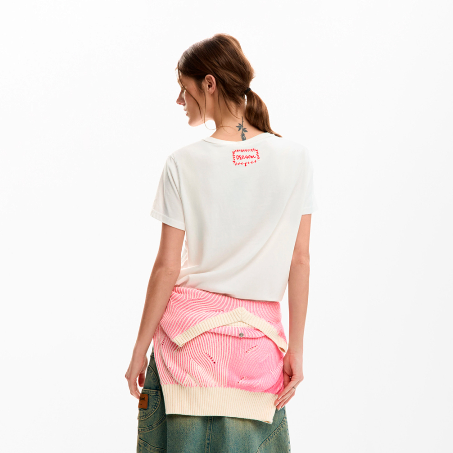 t-shirt-mickey-et-minnie-en-forme-de-coeur