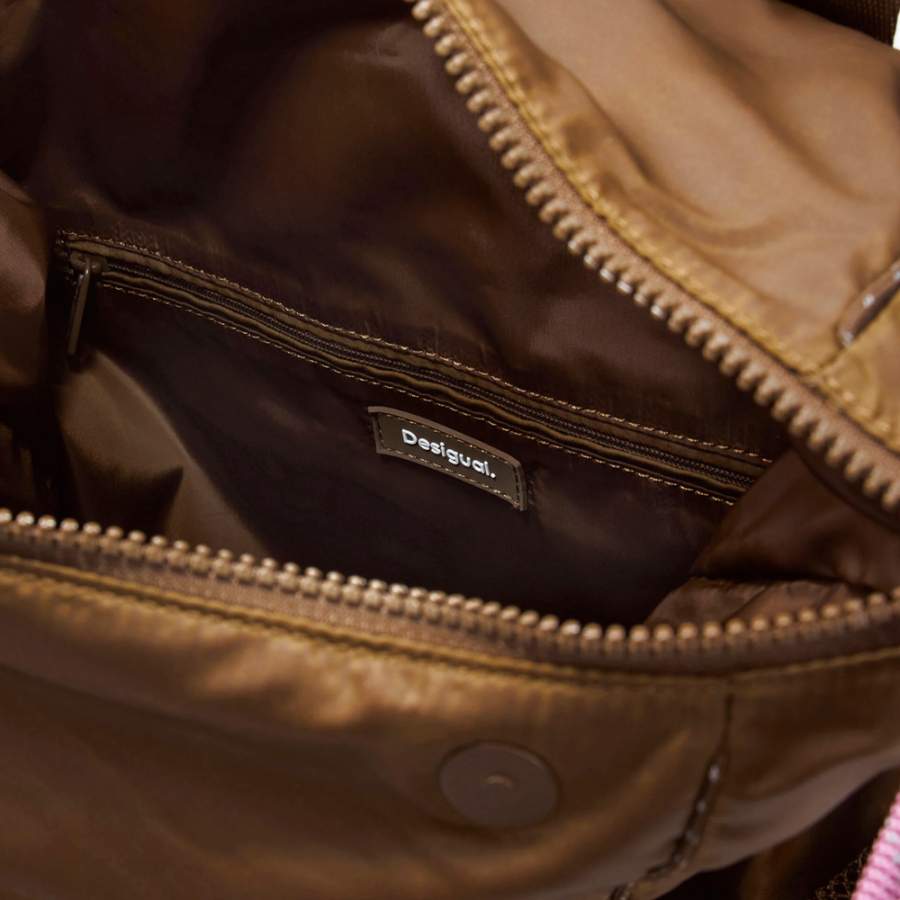 mochila-voyager-grande-com-multiplas-posicoes