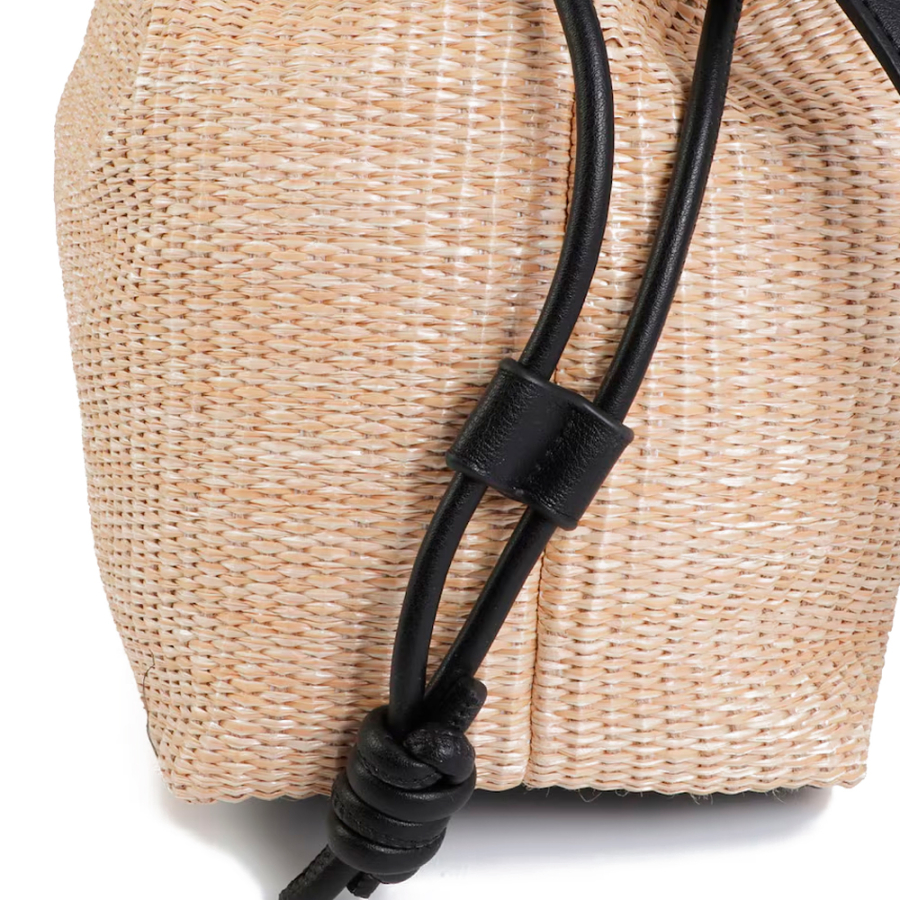 contrast-raffia-effect-bag