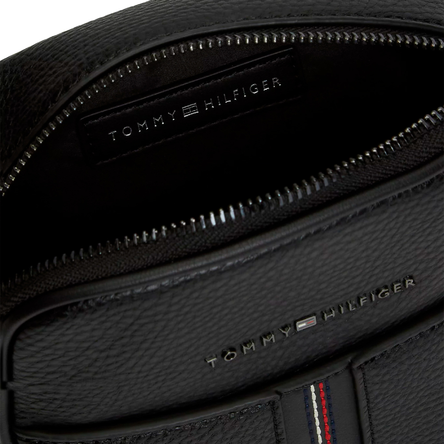 sac-de-reporter-en-cuir-graine sac-de-reporter-en-cuir-graine