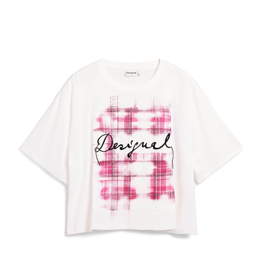 t-shirt-mit-kariertem-logo