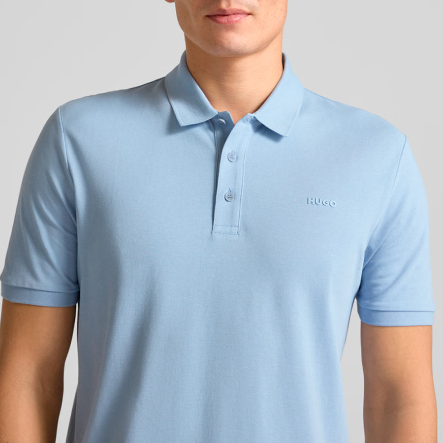 polo-regular-fit-de-algodon-con-logo-estampado