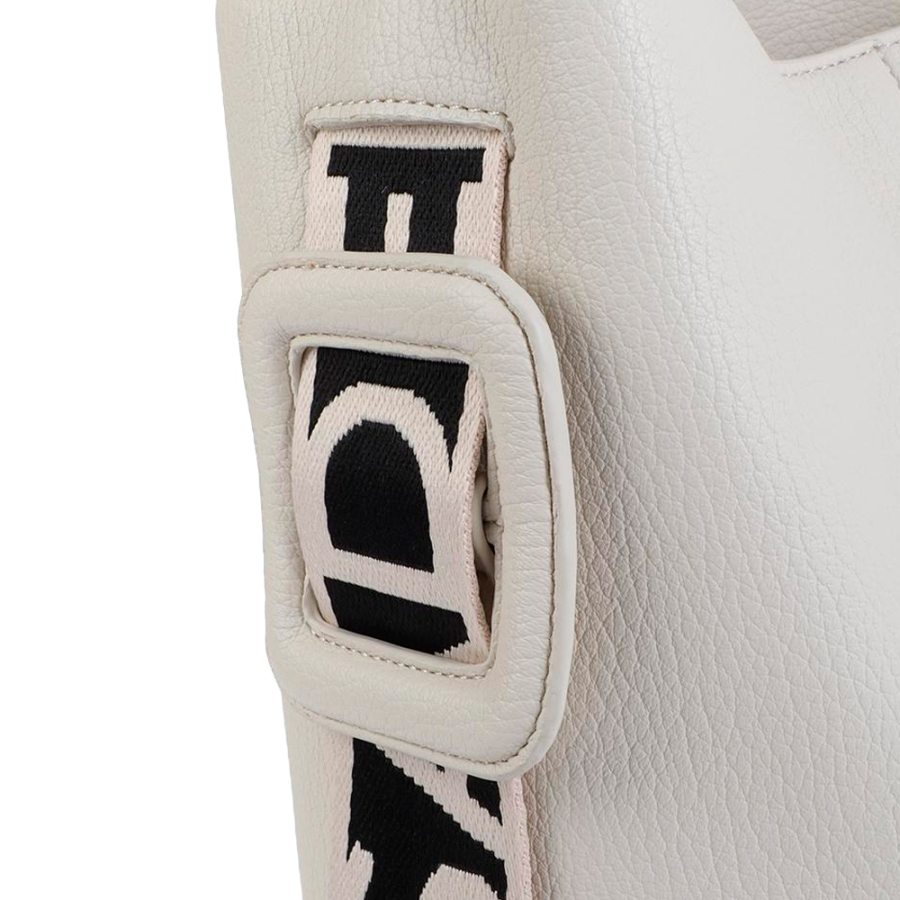 bolso-contrast-nylon-strap